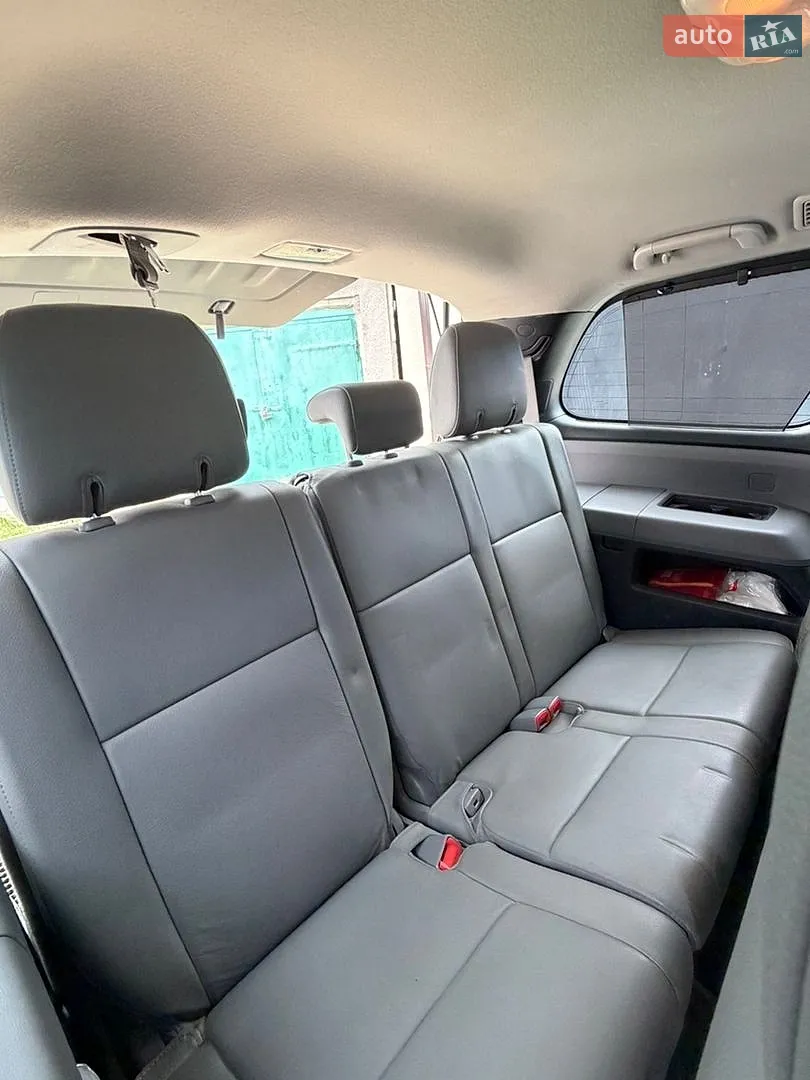 2016 Toyota Sequoia - мініатюра 26