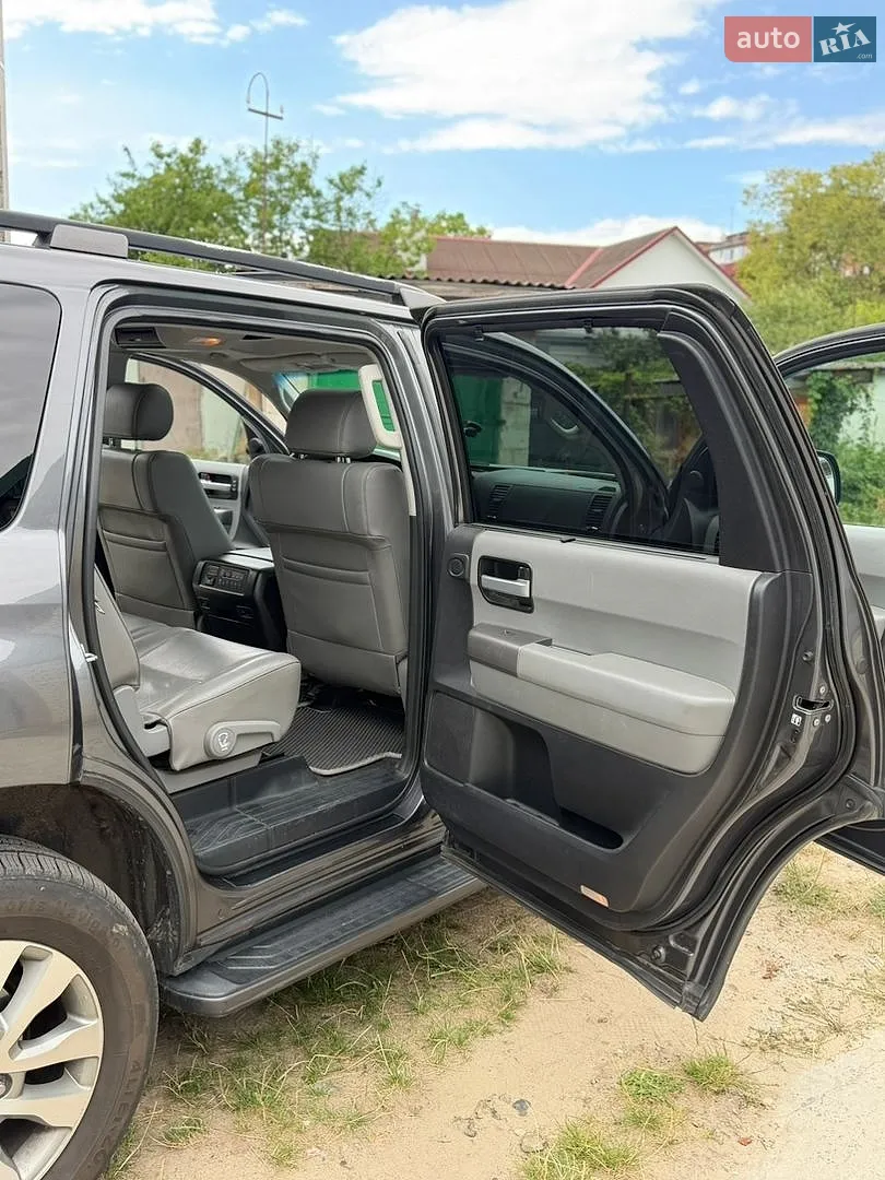 2016 Toyota Sequoia - мініатюра 17
