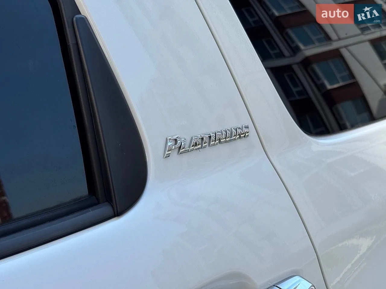2013 Toyota Sequoia - мініатюра 24