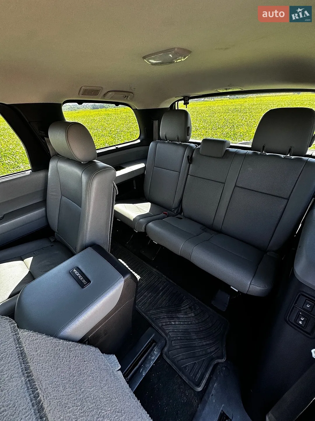 2015 Toyota Sequoia - мініатюра 22
