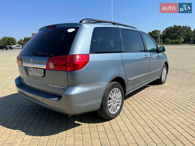 Минивэн Toyota Sienna 2007 в Одессе
