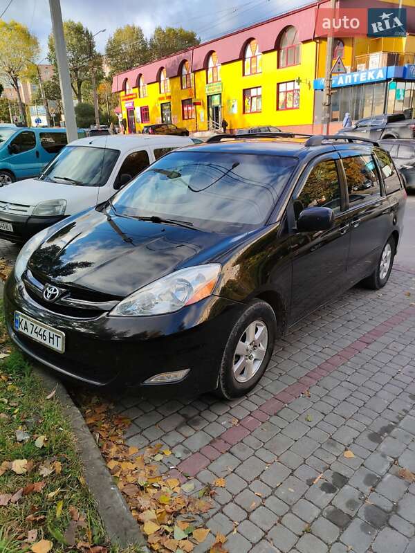 Минивэн Toyota Sienna 2008 в Тернополе фото 5 Минивэн Toyota Sienna 2008 в Тернополе