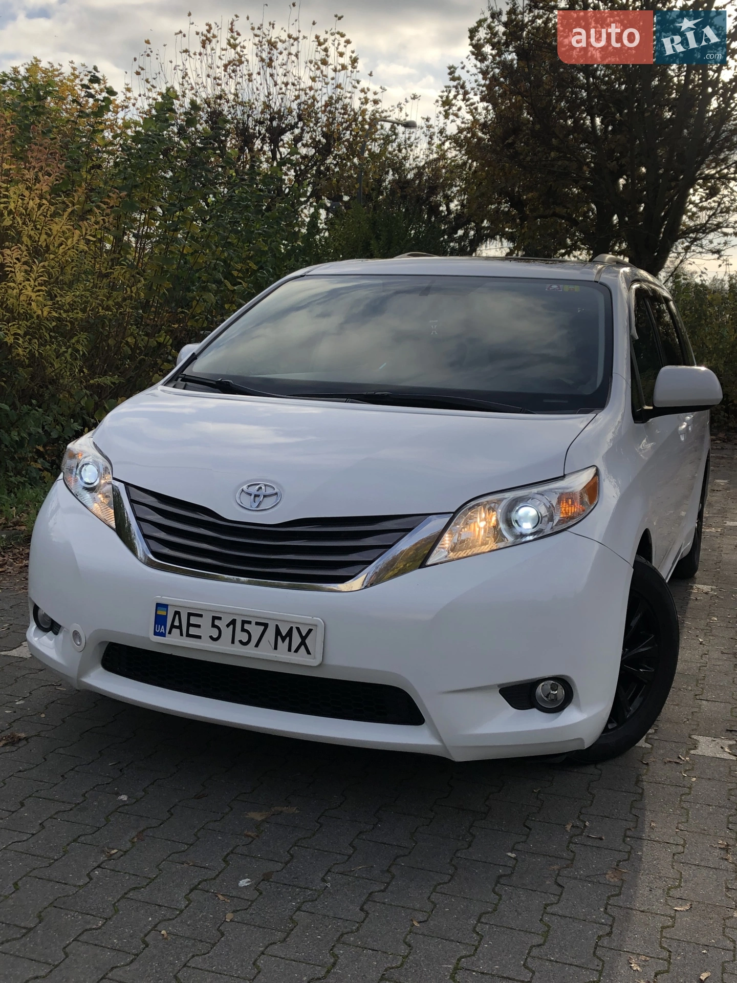 2012 Toyota Sienna - мініатюра 4