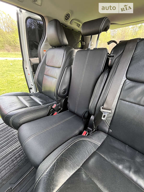 Минивэн Toyota Sienna 2016 в Днепре