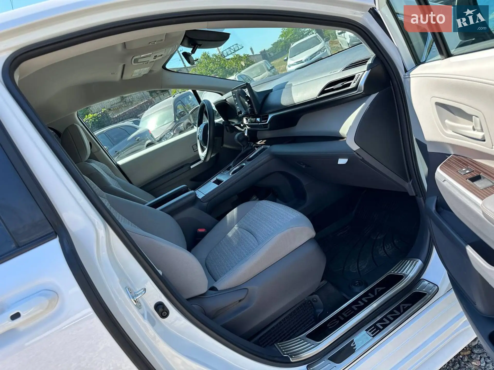 2021 Toyota Sienna - мініатюра 11