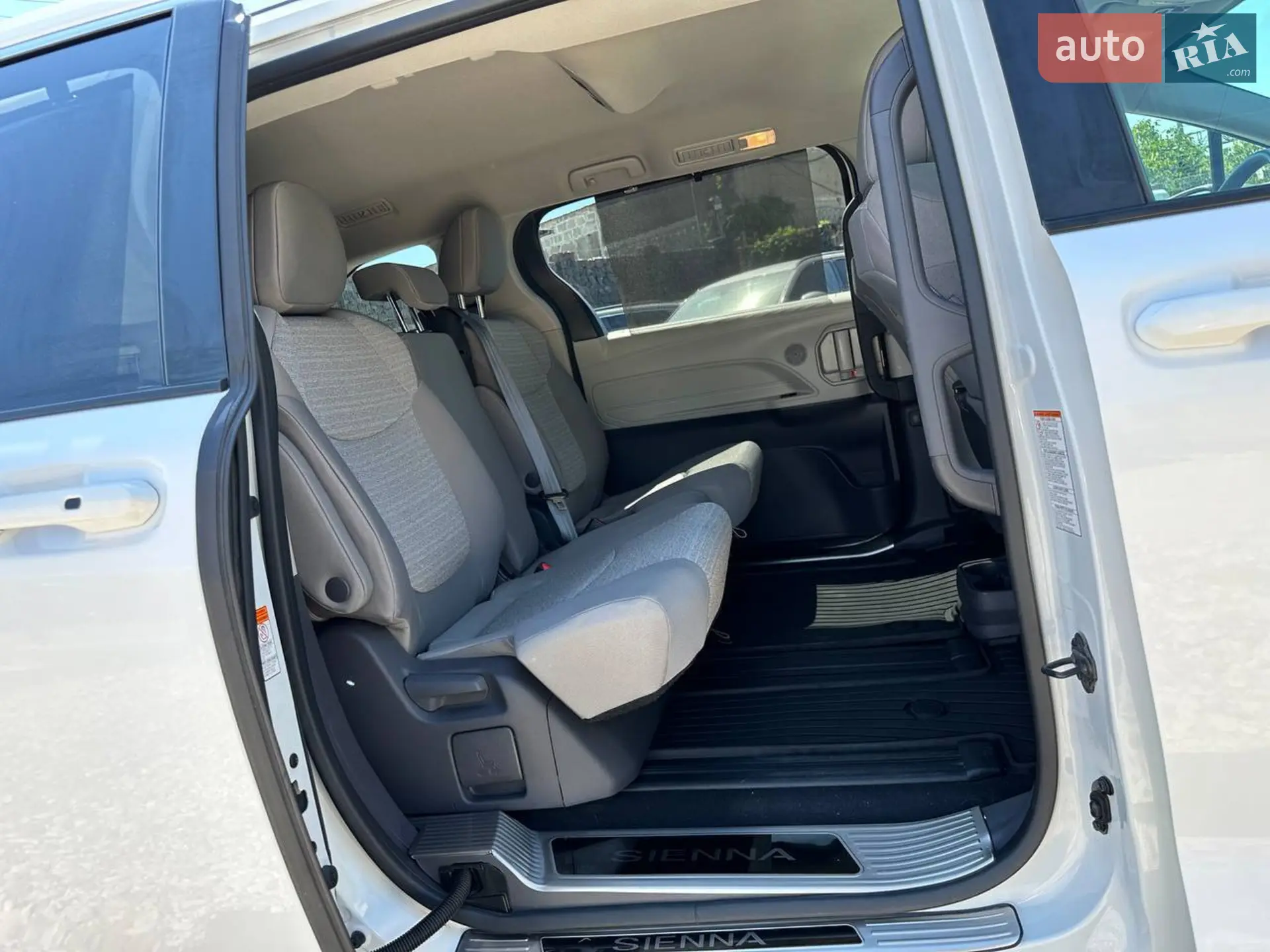 2021 Toyota Sienna - мініатюра 13