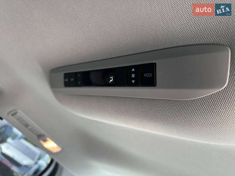 Минивэн Toyota Sienna 2021 в Одессе фото 15 Минивэн Toyota Sienna 2021 в Одессе