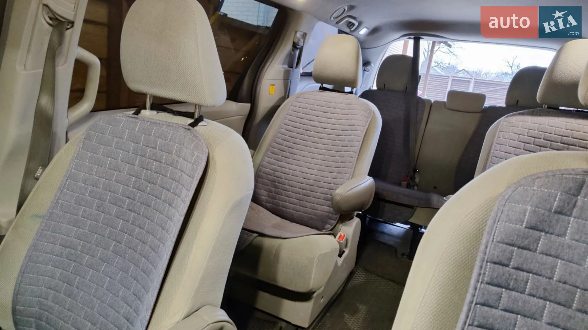 2010 Toyota Sienna - мініатюра 19