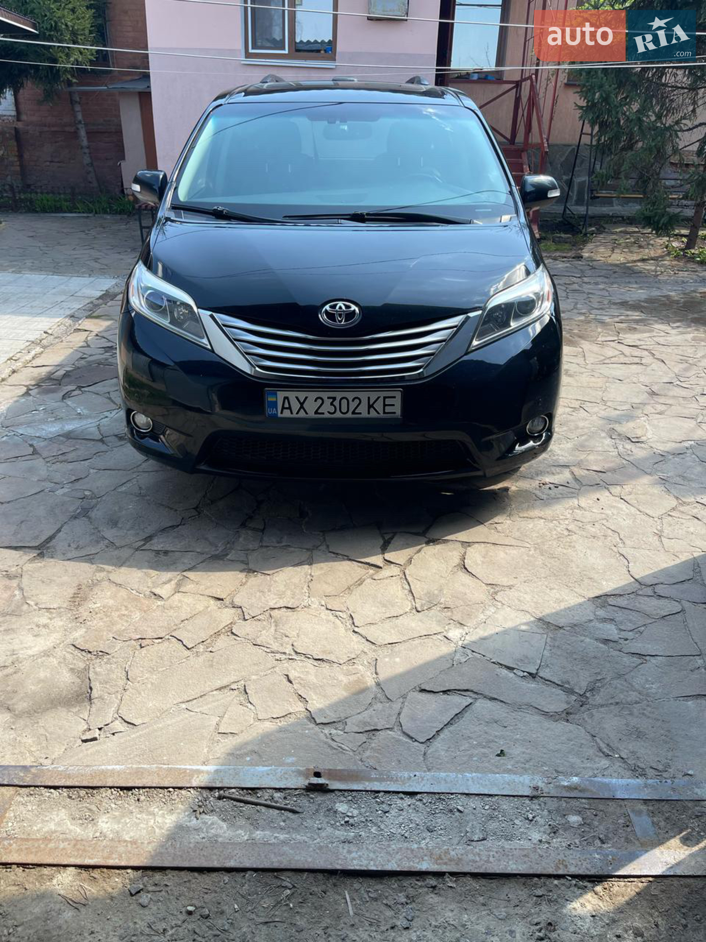 2017 Toyota Sienna - фото 1