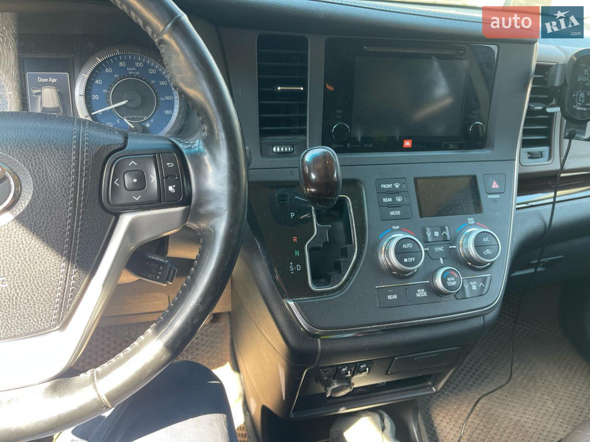 2017 Toyota Sienna - мініатюра 7