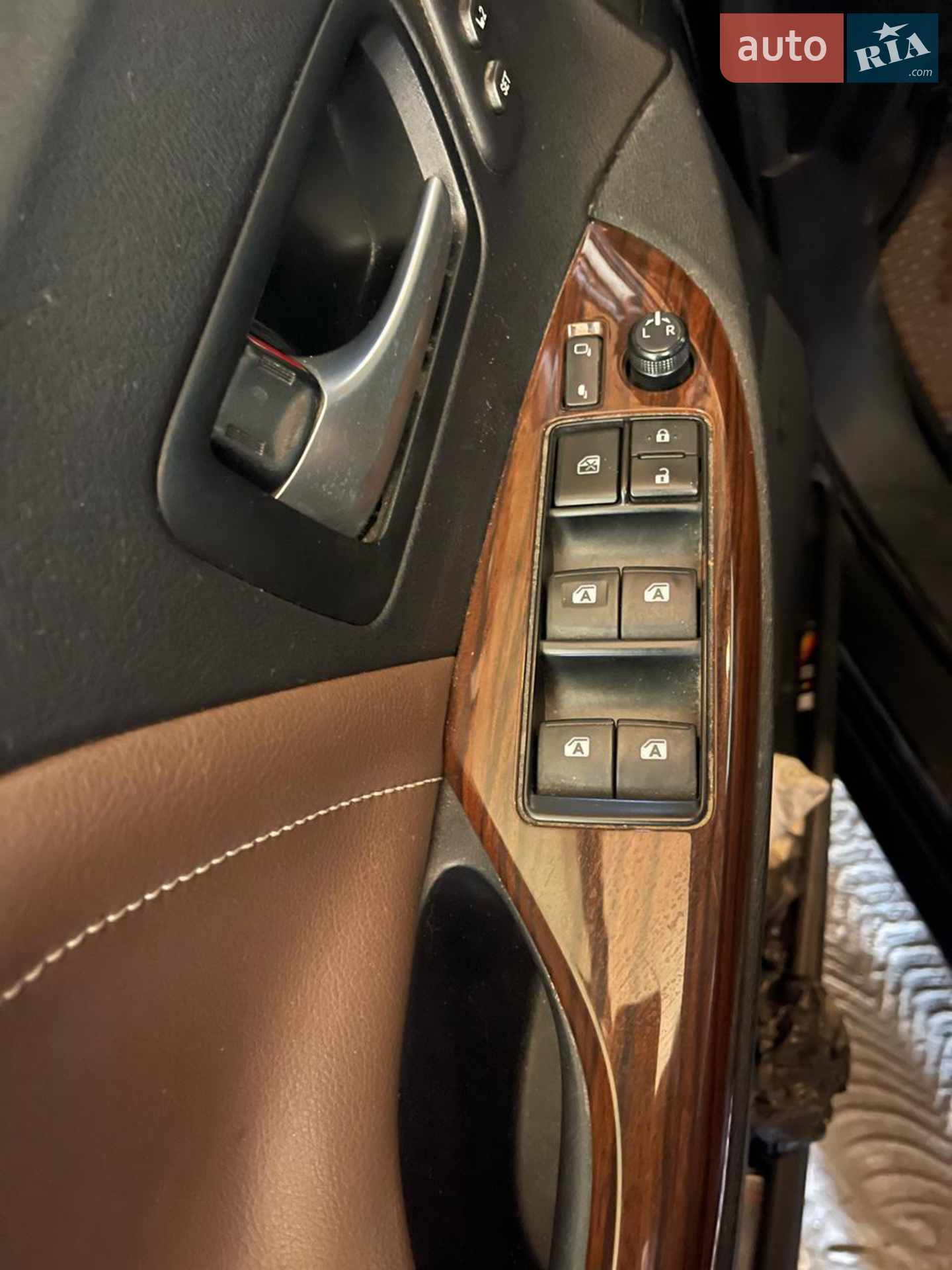 2017 Toyota Sienna - мініатюра 12