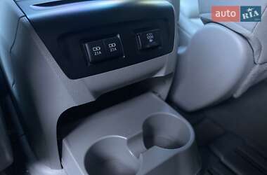 Мінівен Toyota Sienna 2018 в Києві