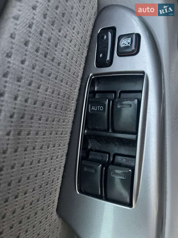 Мінівен Toyota Sienna 2006 в Львові