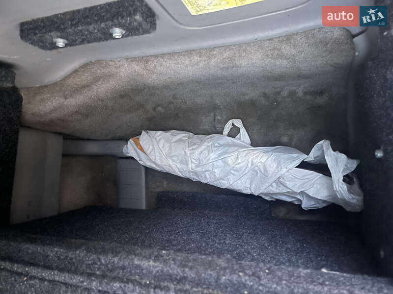 Мінівен Toyota Sienna 2006 в Львові