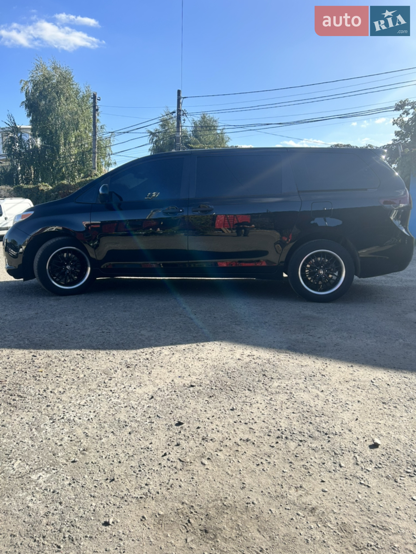 2011 Toyota Sienna - мініатюра 4