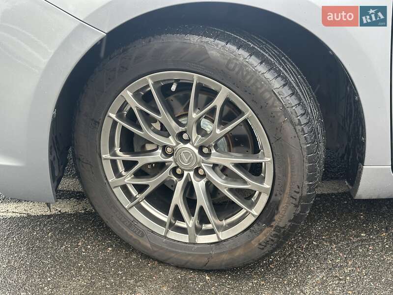 Минивэн Toyota Sienna 2012 в Киеве