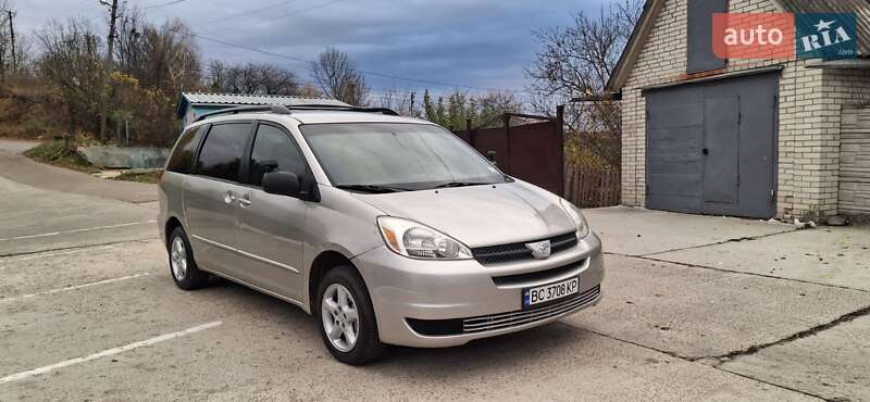 Toyota Sienna 2004 Toyota Sienna 2004