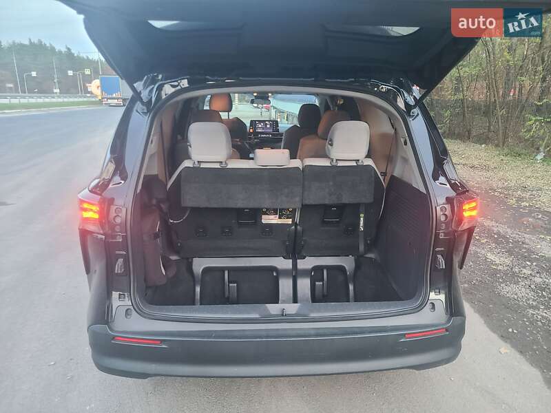 Минивэн Toyota Sienna 2021 в Виннице фото 6 Минивэн Toyota Sienna 2021 в Виннице