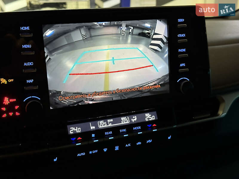 Минивэн Toyota Sienna 2022 в Киеве