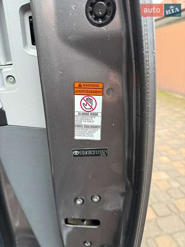 Минивэн Toyota Sienna 2015 в Черновцах фото 36 Минивэн Toyota Sienna 2015 в Черновцах