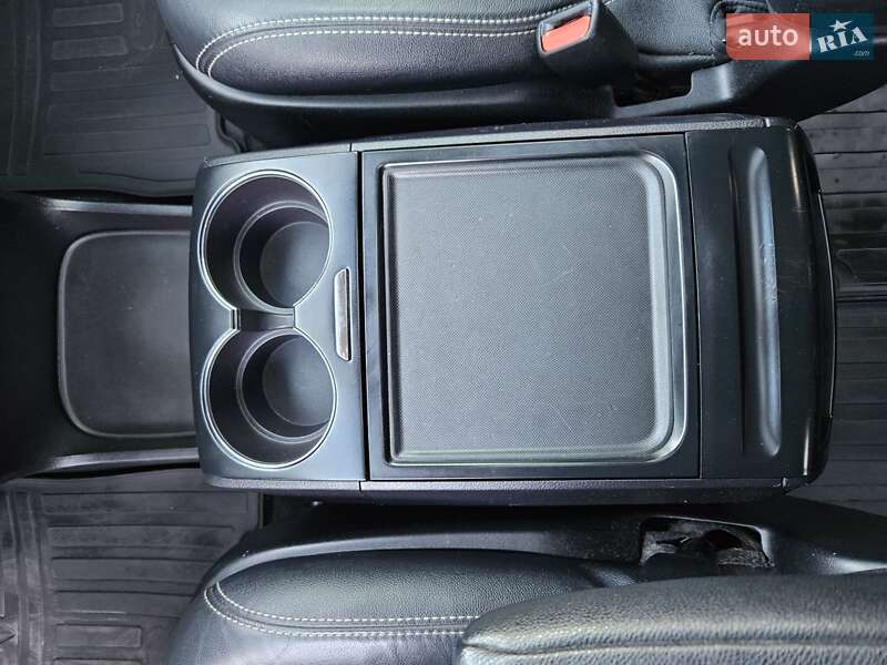 Мінівен Toyota Sienna 2016 в Одесі