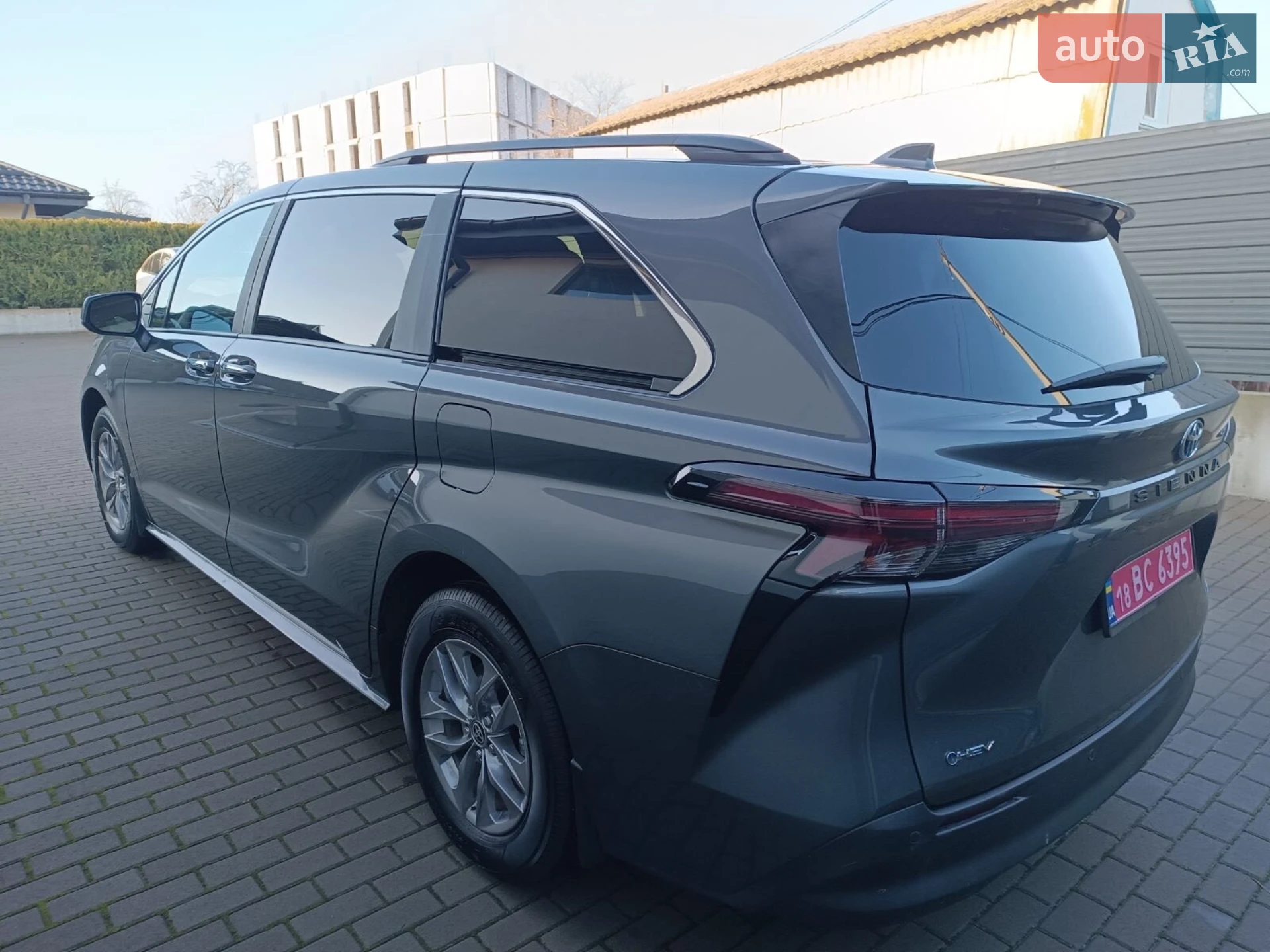 2025 Toyota Sienna - мініатюра 2