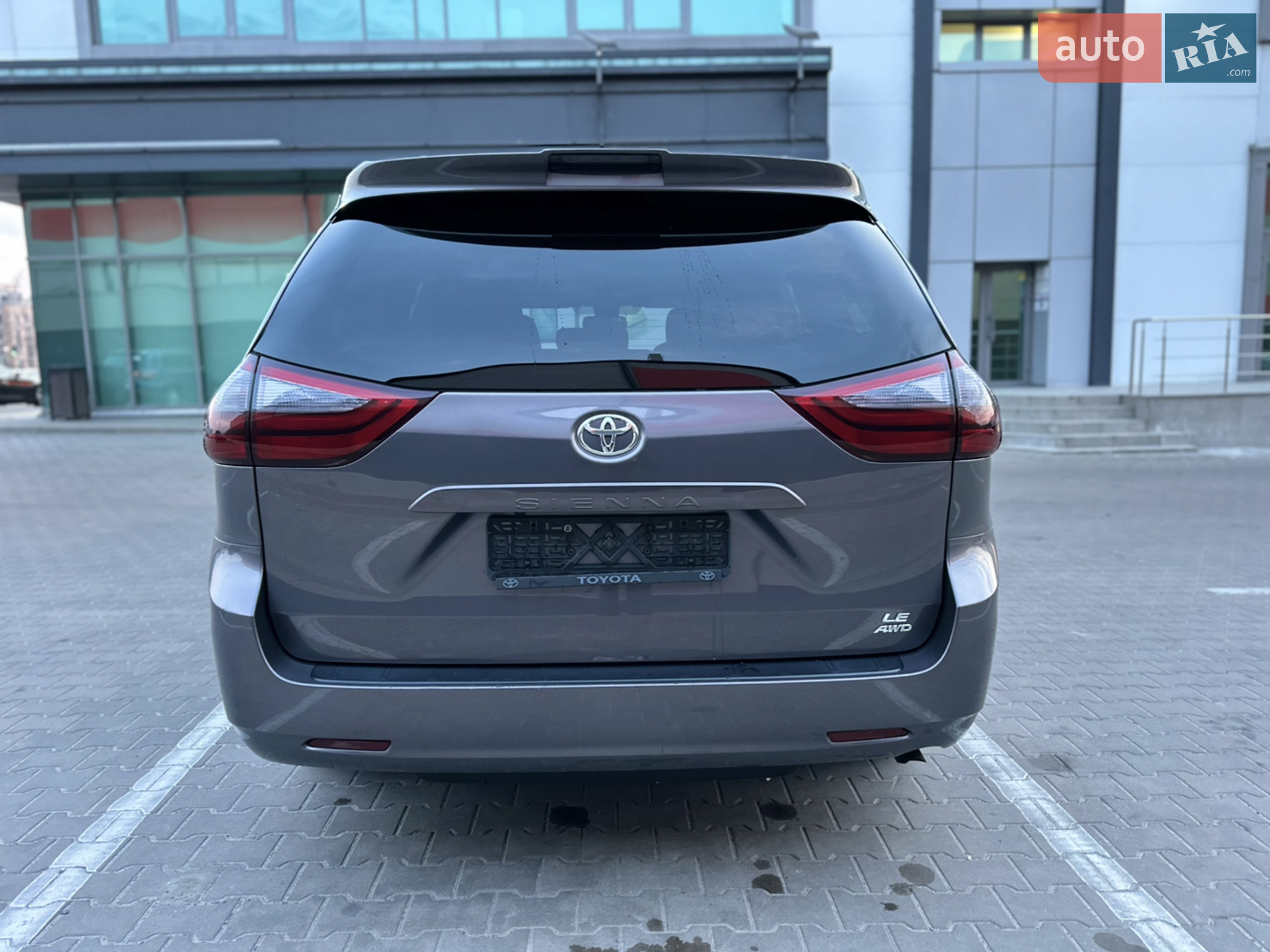 2019 Toyota Sienna - мініатюра 8