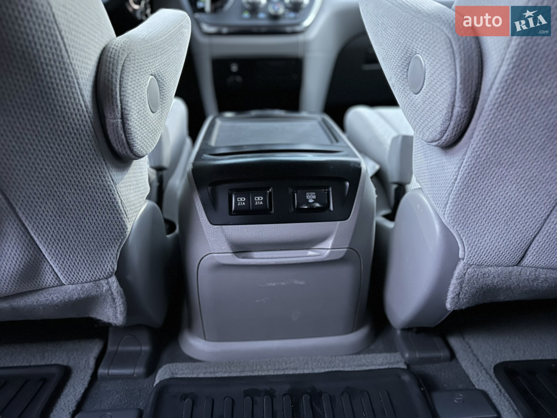 2019 Toyota Sienna - мініатюра 23