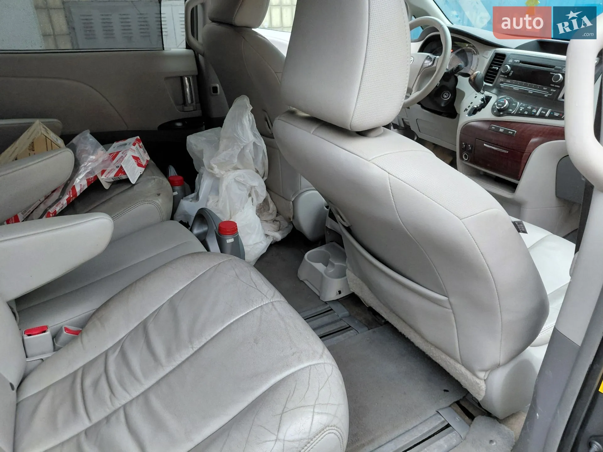 2014 Toyota Sienna - мініатюра 10