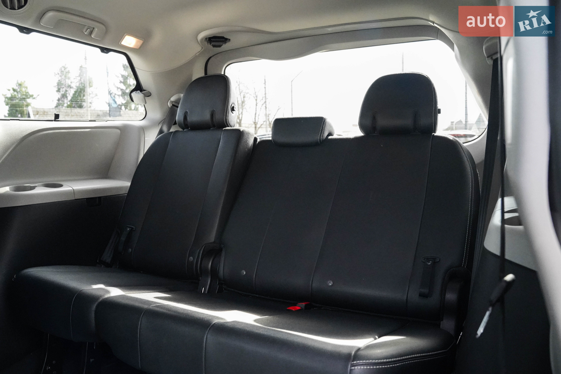 2019 Toyota Sienna - мініатюра 23