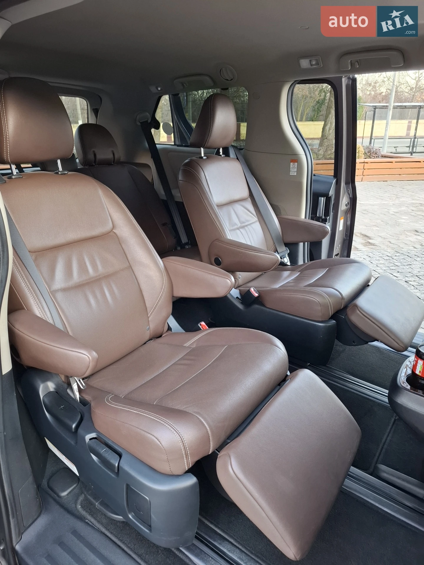 2019 Toyota Sienna - мініатюра 17