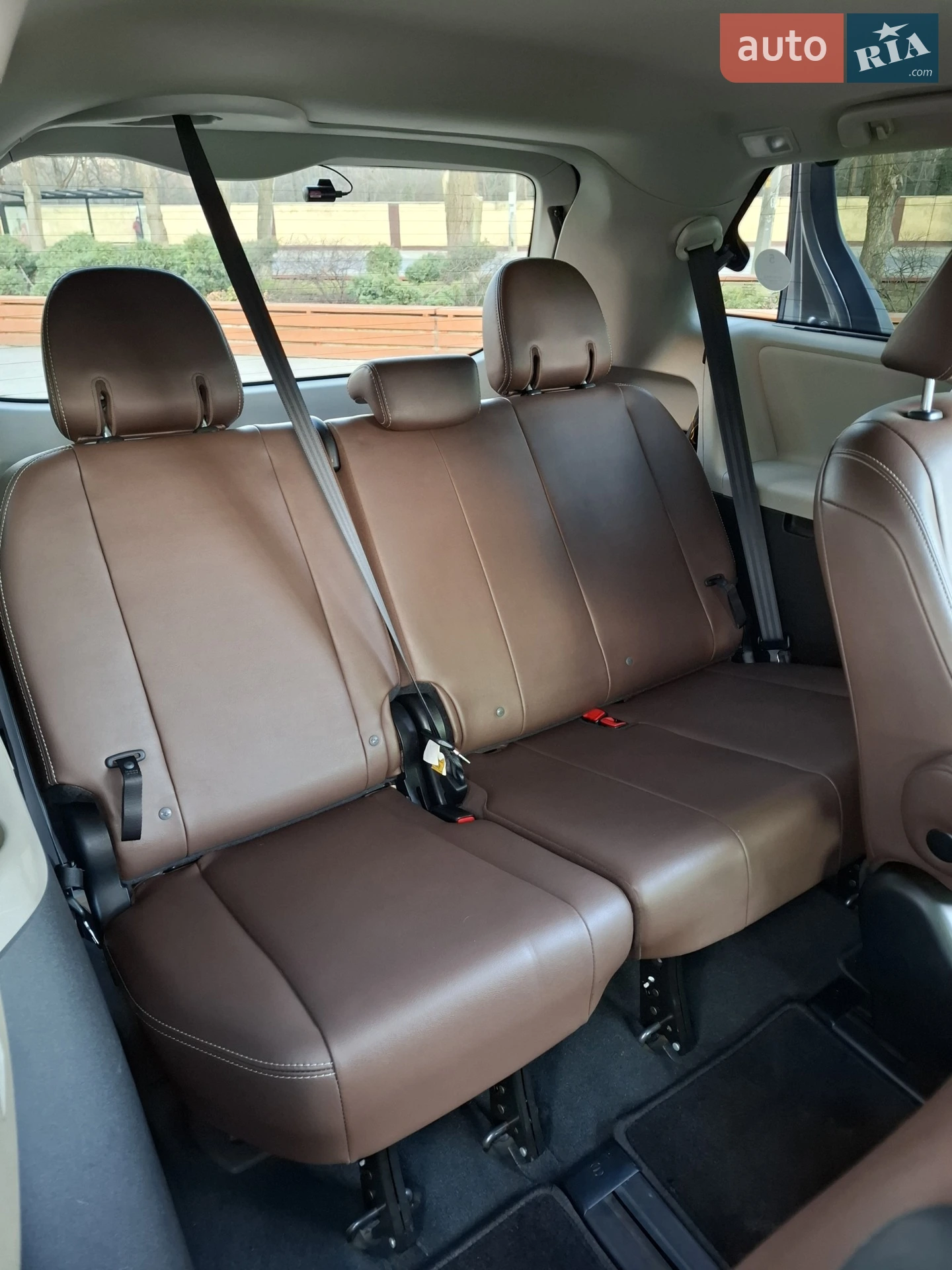 2019 Toyota Sienna - мініатюра 18