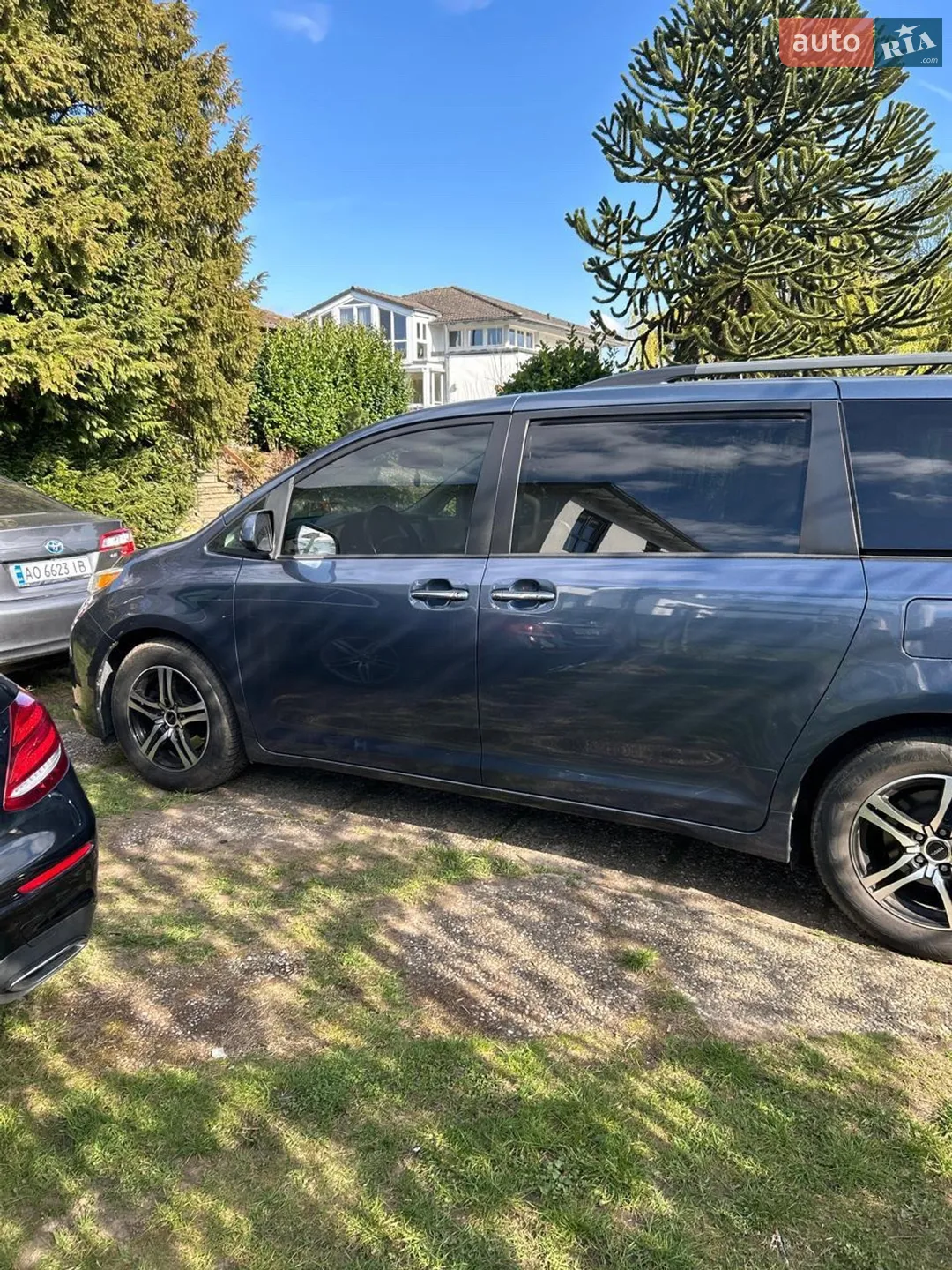 2016 Toyota Sienna - мініатюра 2