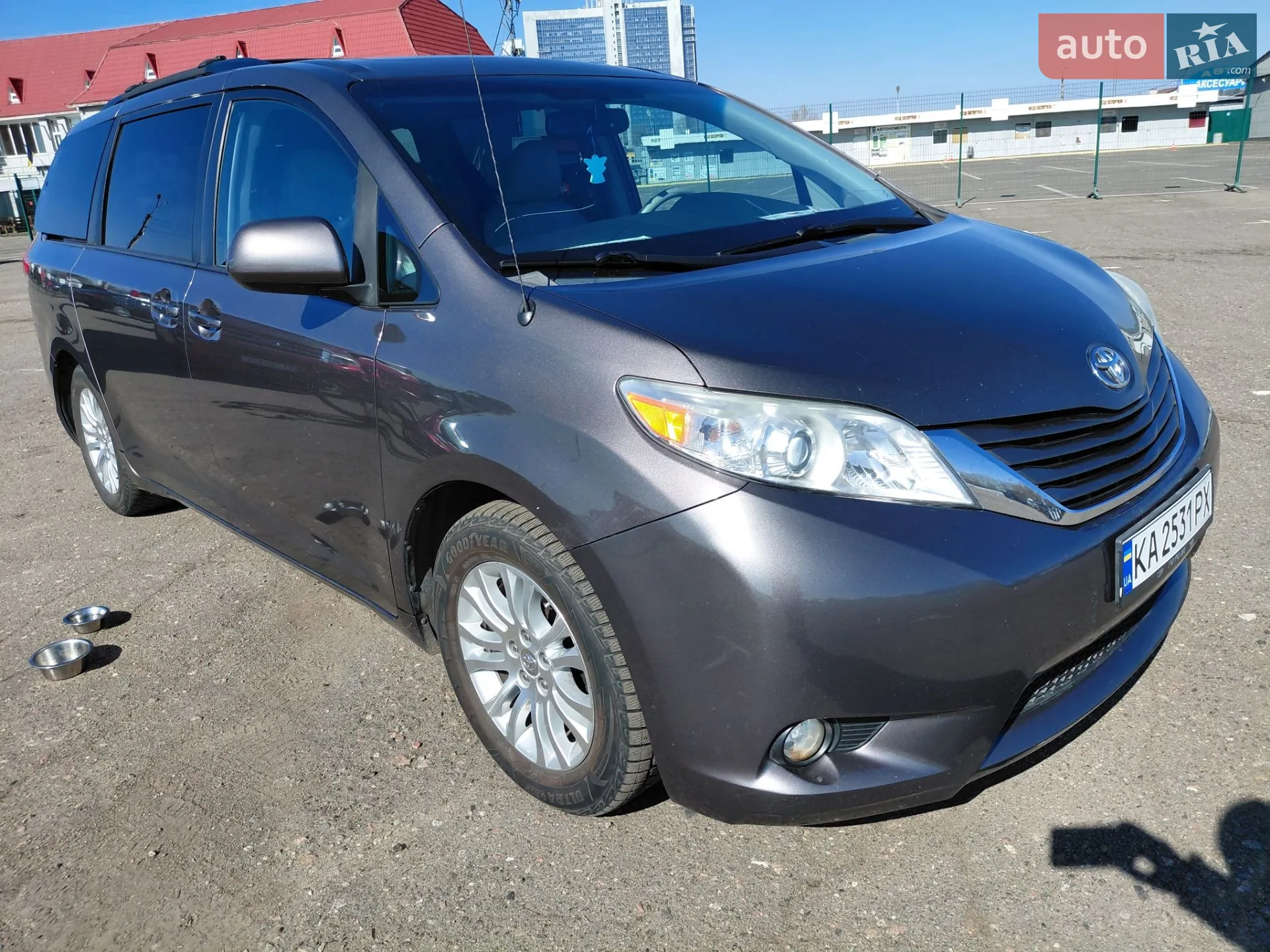 2014 Toyota Sienna - мініатюра 68