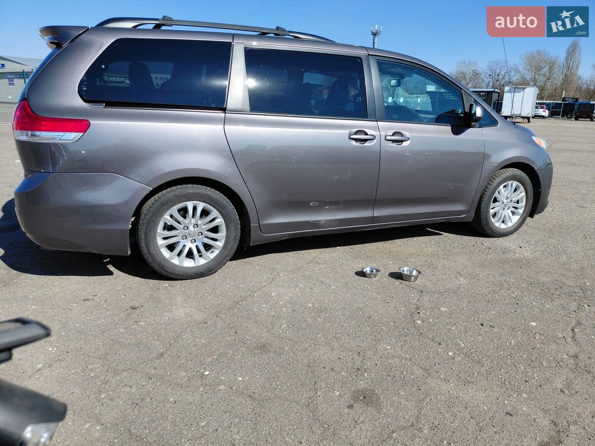 2014 Toyota Sienna - мініатюра 71