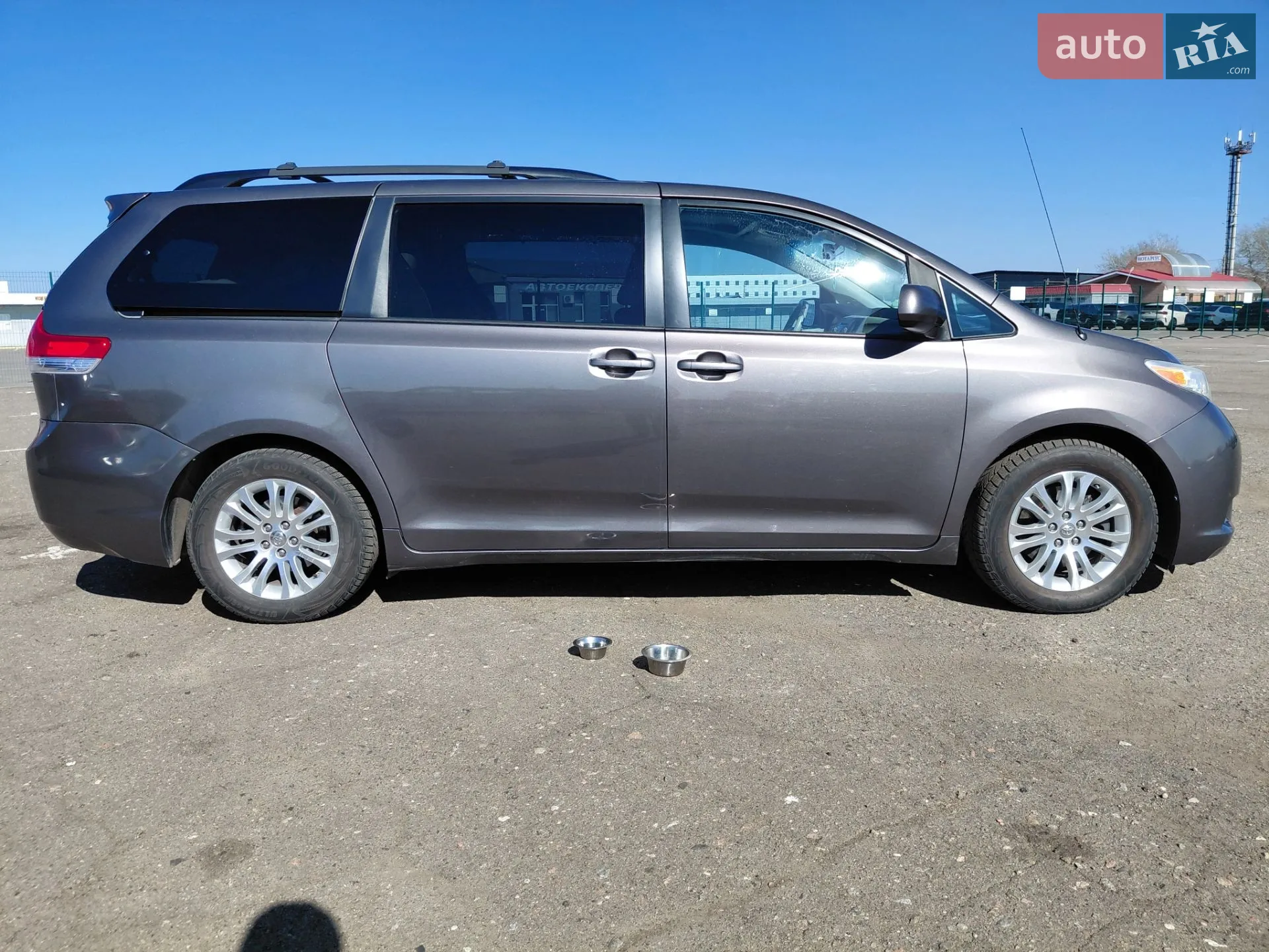2014 Toyota Sienna - мініатюра 73