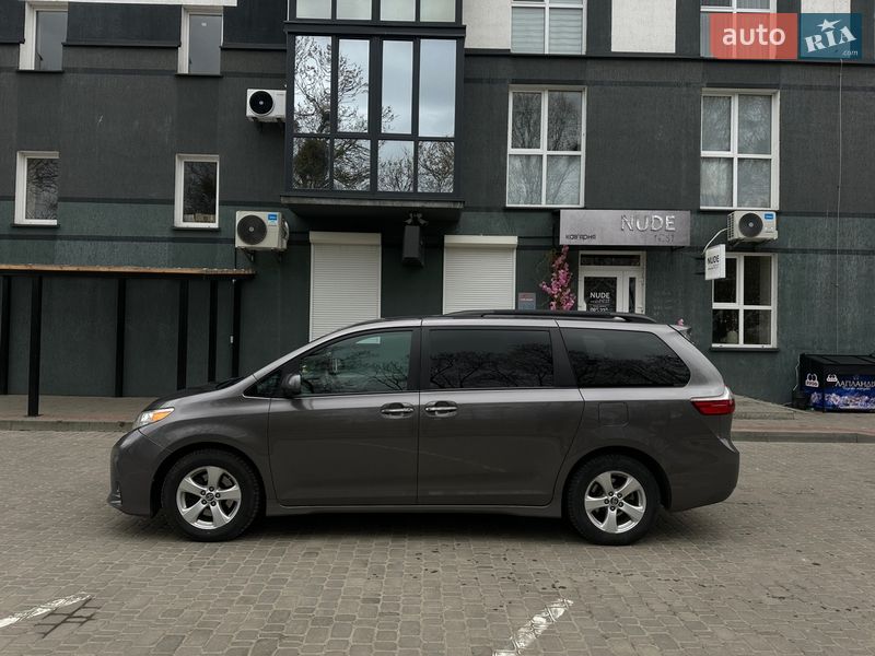 Минивэн Toyota Sienna 2019 в Камне-Каширском фото 3 Минивэн Toyota Sienna 2019 в Камне-Каширском
