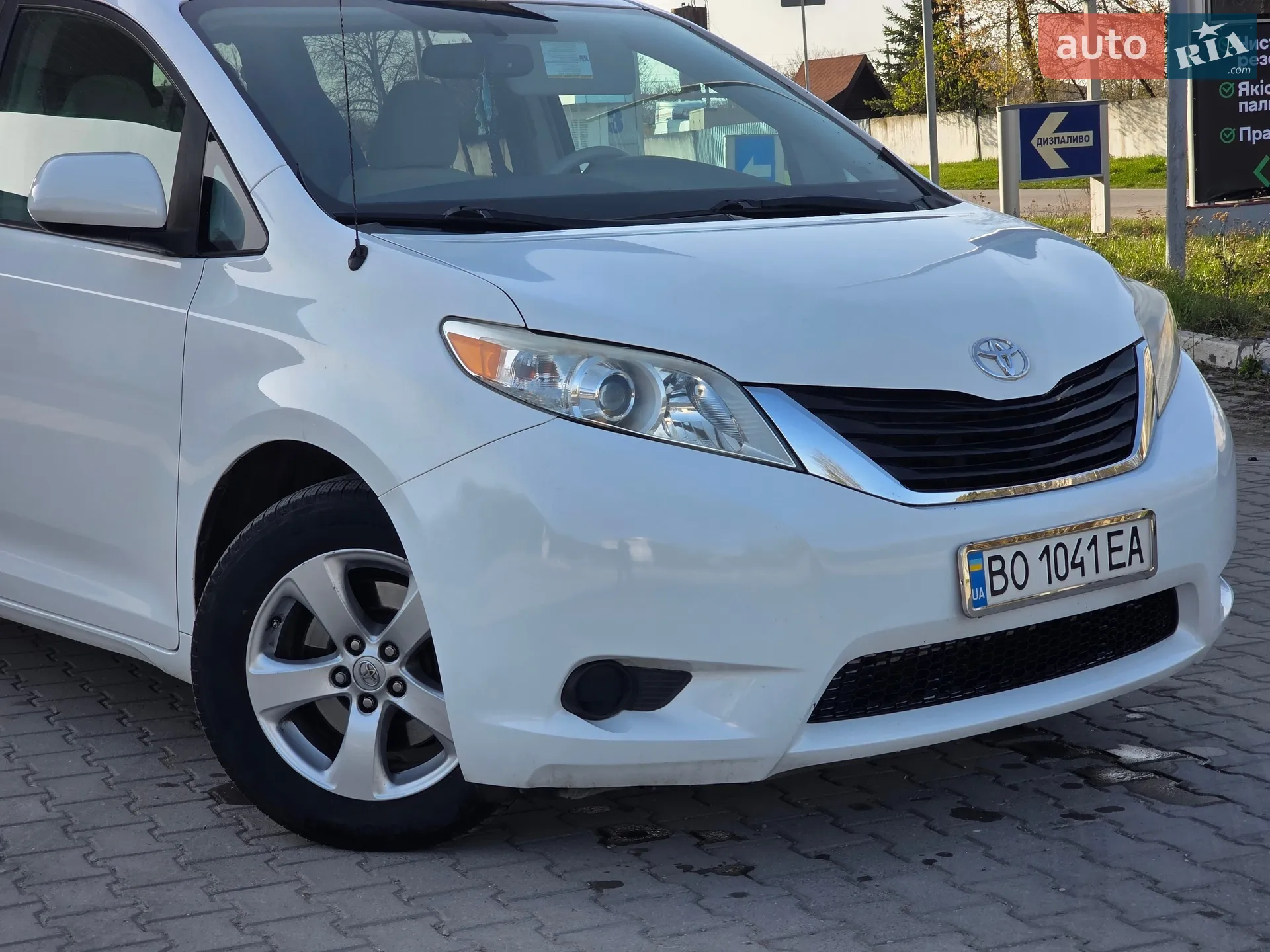 2013 Toyota Sienna - мініатюра 26