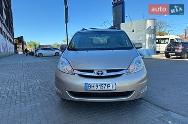 Мінівен Toyota Sienna 2006 в Миколаєві