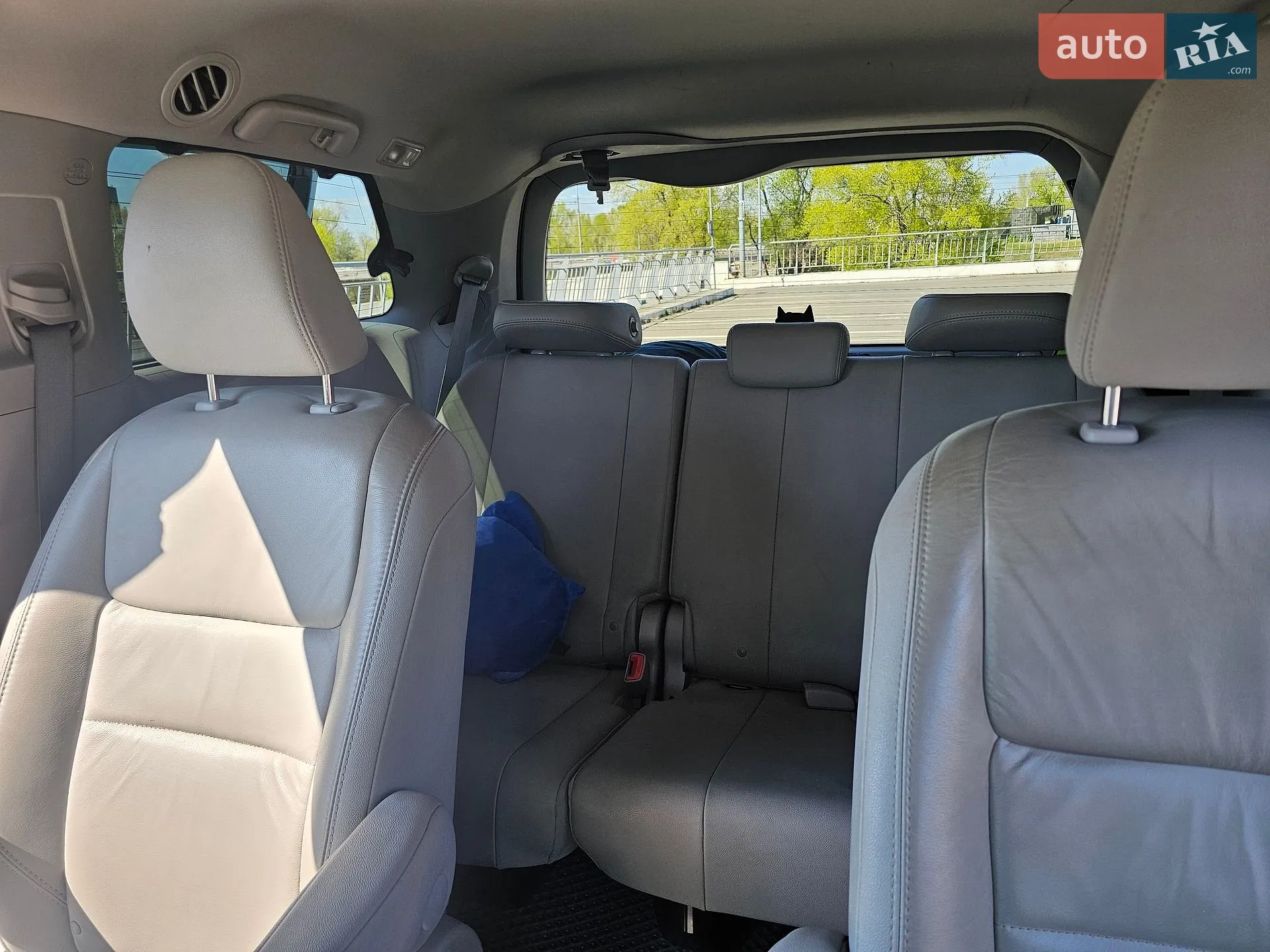 2017 Toyota Sienna - мініатюра 12