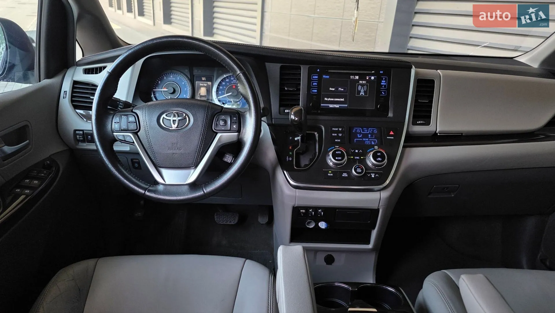 2015 Toyota Sienna - мініатюра 22