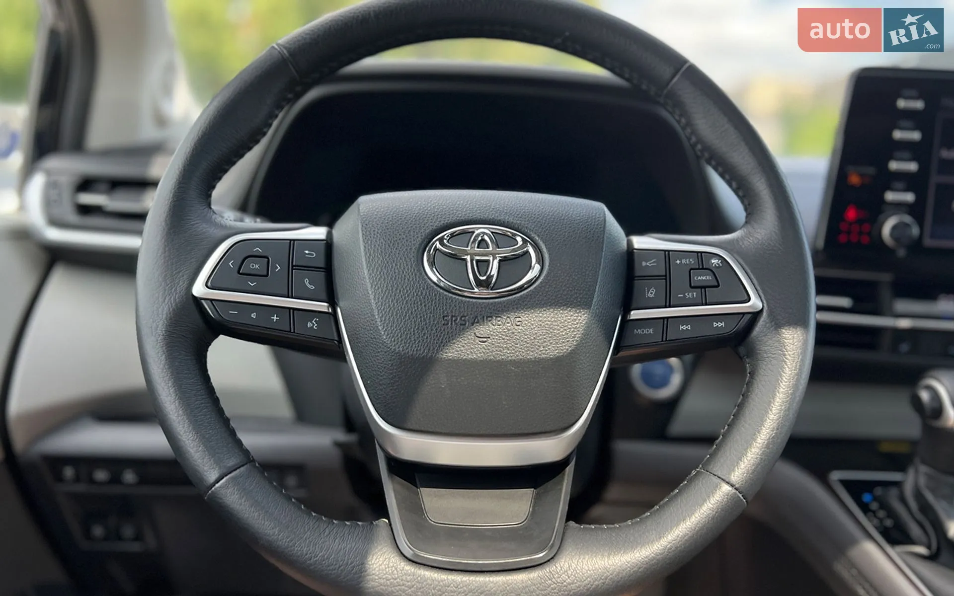 2022 Toyota Sienna - мініатюра 10