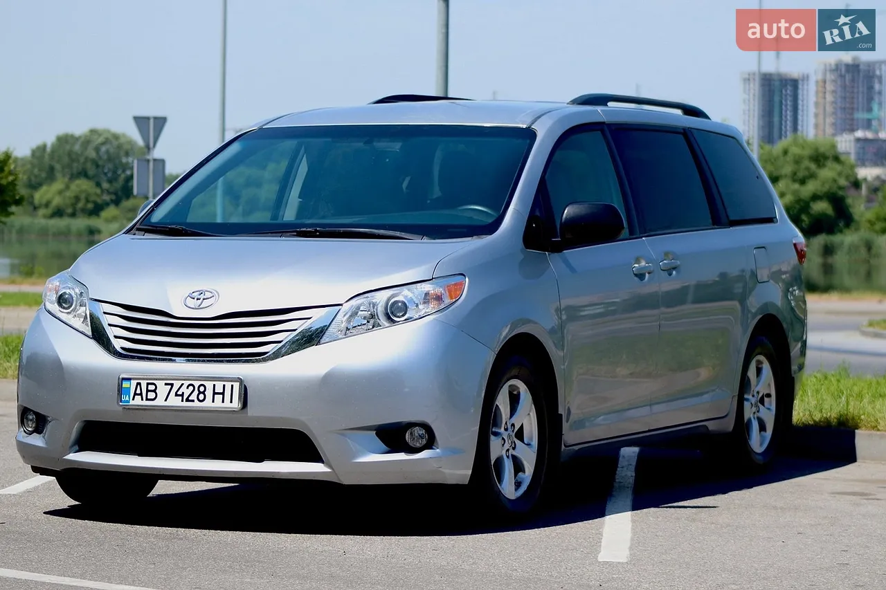 2017 Toyota Sienna - мініатюра 18