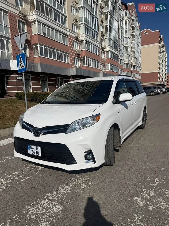 2017 Toyota Sienna - мініатюра 22