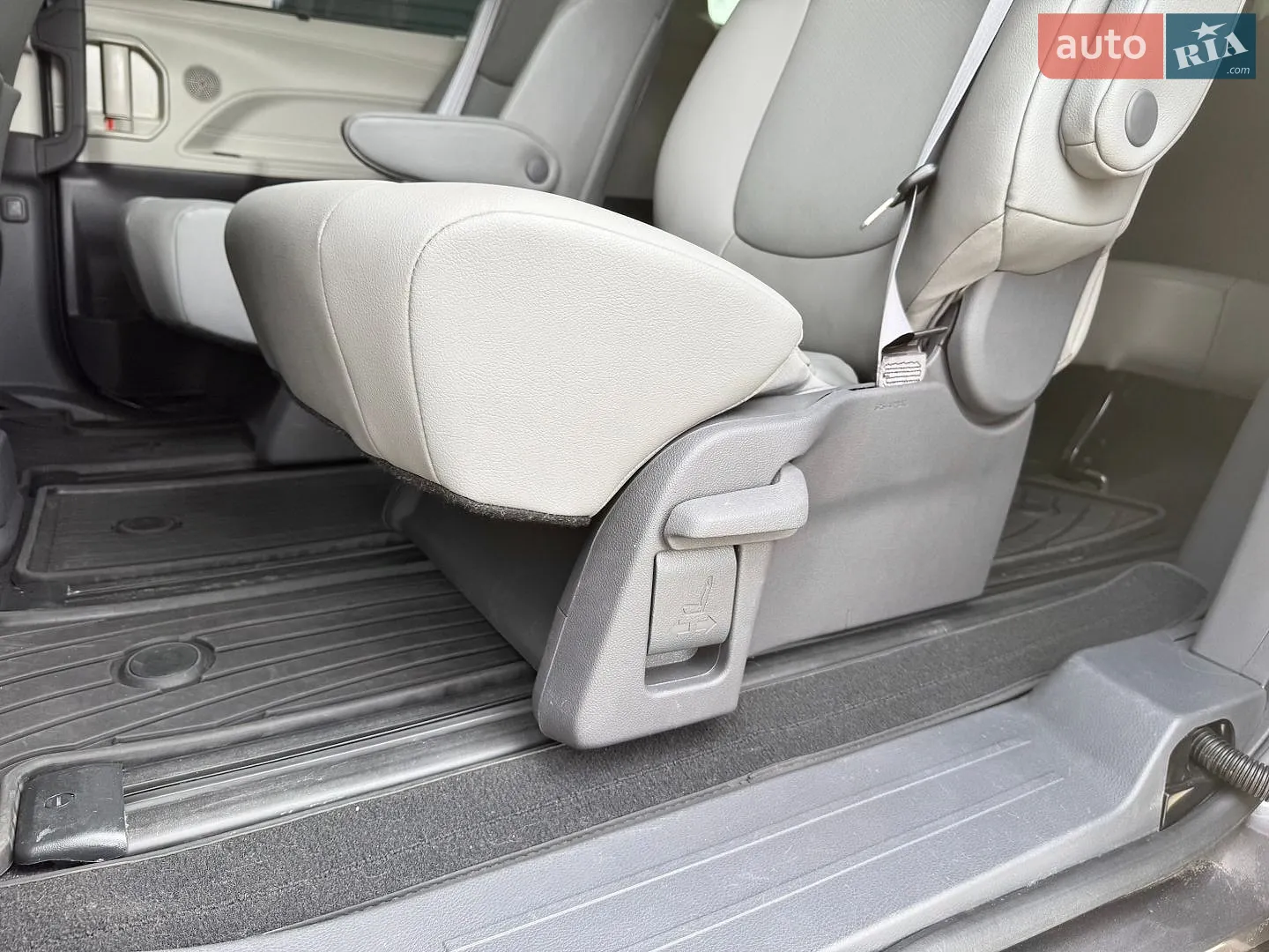 2021 Toyota Sienna - мініатюра 33