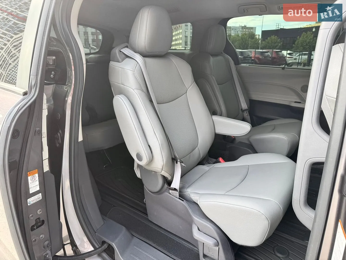 2021 Toyota Sienna - мініатюра 40