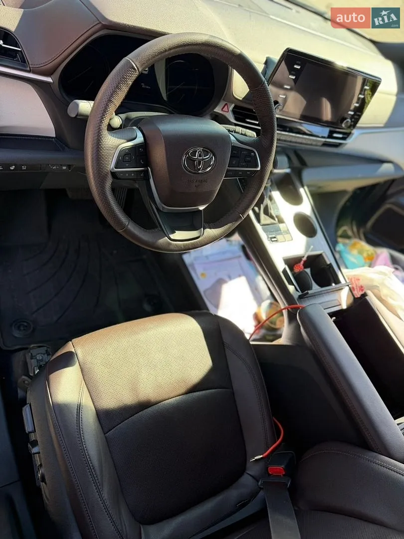 2023 Toyota Sienna - мініатюра 9