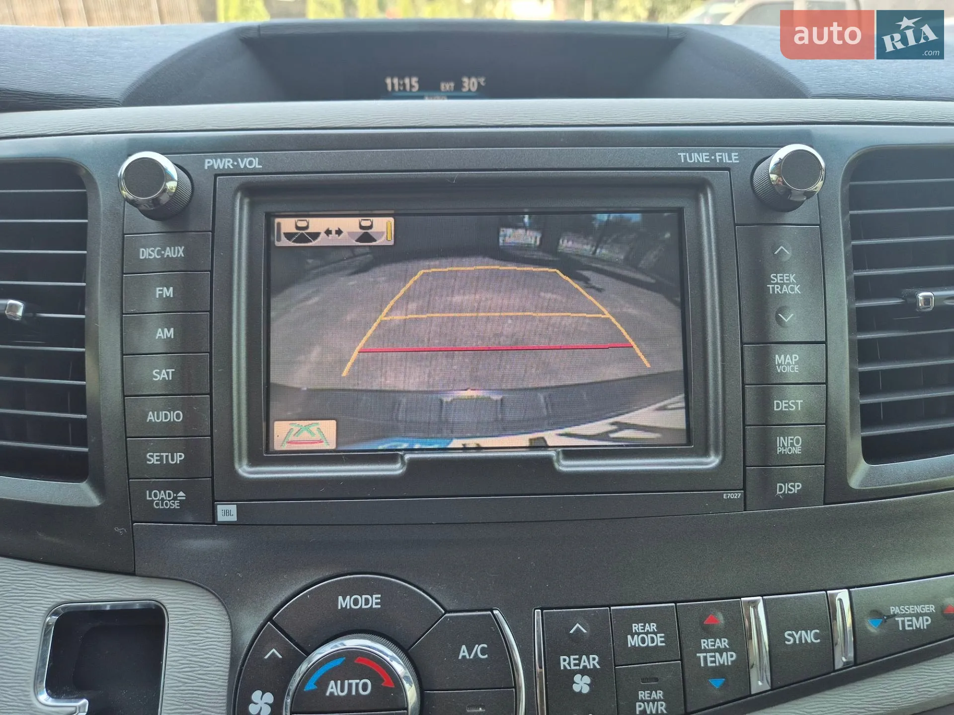 2012 Toyota Sienna - мініатюра 34
