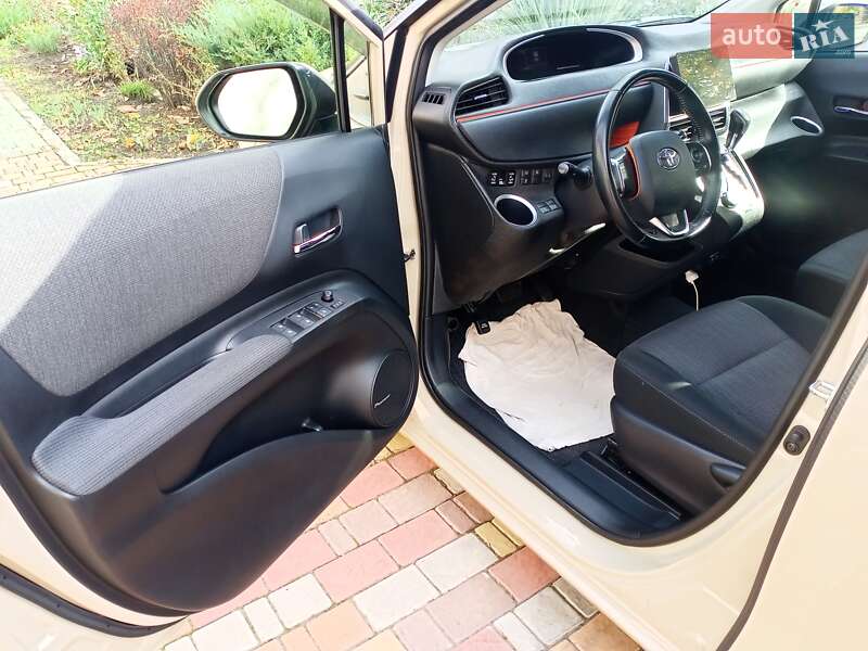 Минивэн Toyota Sienta 2018 в Одессе фото 44 Минивэн Toyota Sienta 2018 в Одессе