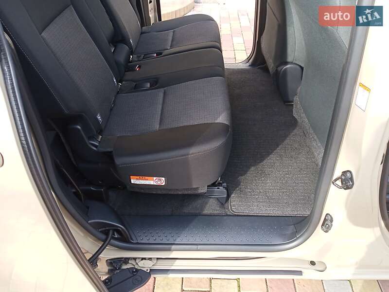 Минивэн Toyota Sienta 2018 в Одессе фото 68 Минивэн Toyota Sienta 2018 в Одессе